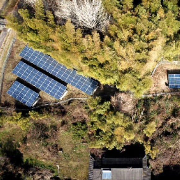 空から見た太陽光発電