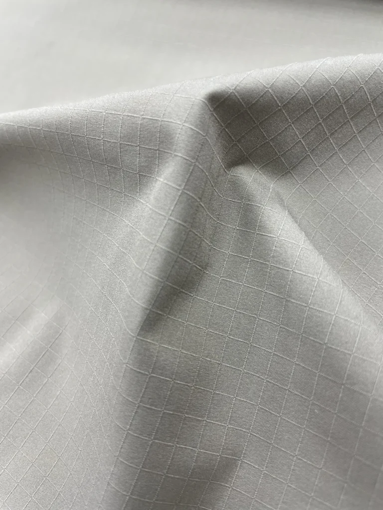 【Ripstop 2way Stretch】